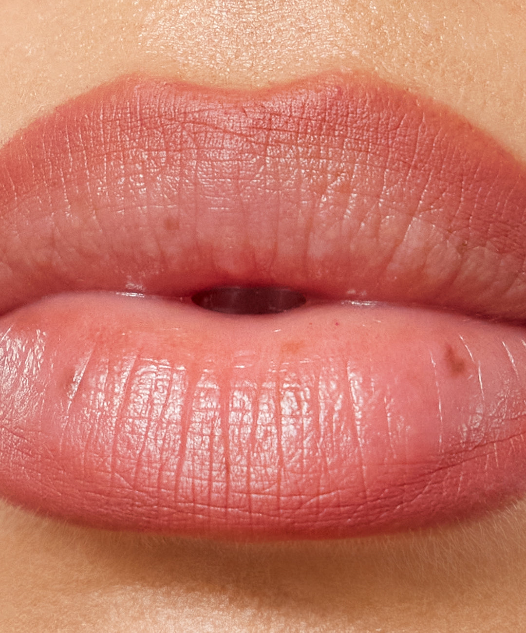 | desc: Lip Sculpt in shade Dusk