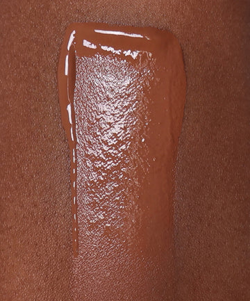 | desc:  | text: light Shade 19W on skin