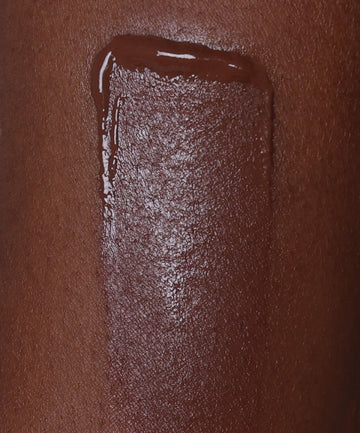 | desc: | text: light Shade 22W on skin