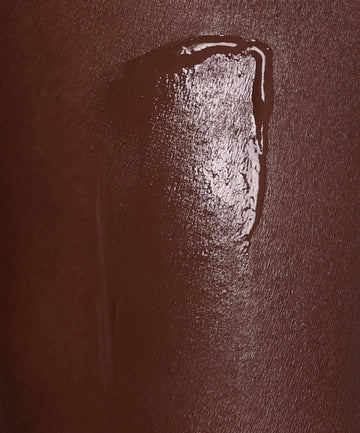 | desc: | text: light Shade 23N on skin