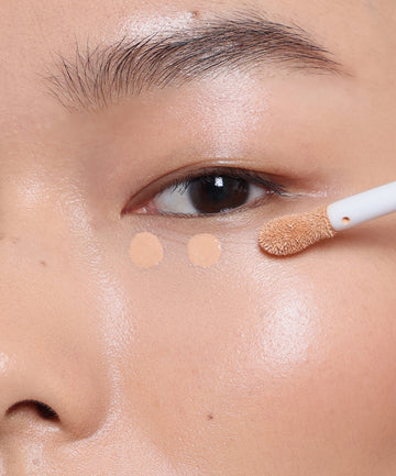 | desc: Jing wears shade 08W