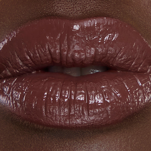 Model wearing Mocha